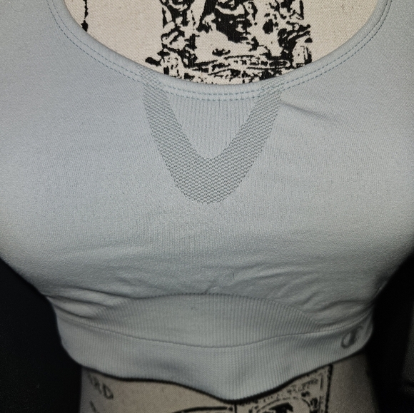 Champion Double Dry Womans Sports Bra Size M - Picture 4 of 8